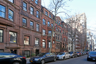 152 W 76th St Apartments