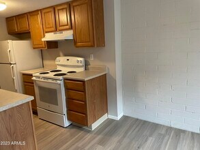 1087 N 84th Pl in Scottsdale, AZ - Building Photo - Building Photo