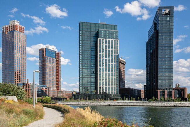 The Bellslip in Brooklyn, NY - Foto de edificio - Building Photo