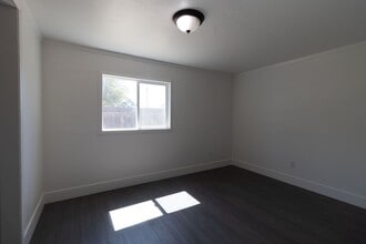 1005 S St in Newman, CA - Building Photo - Building Photo