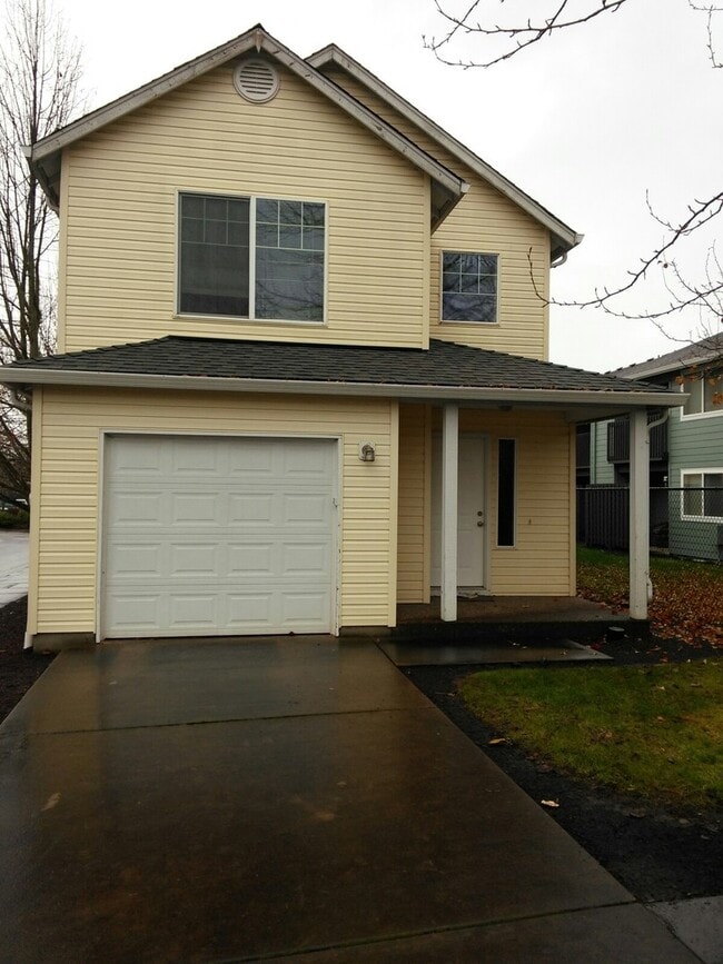 property at 1815 SW Easy St