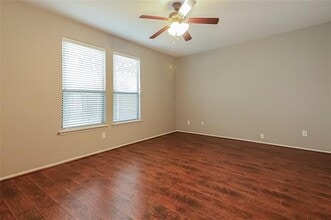 5728 Bedrock Dr in McKinney, TX - Foto de edificio - Building Photo