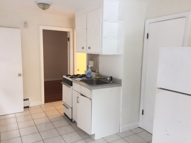 220 Hamilton St in Cambridge, MA - Building Photo