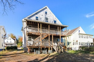 66 Winthrop St in New Britain, CT - Building Photo