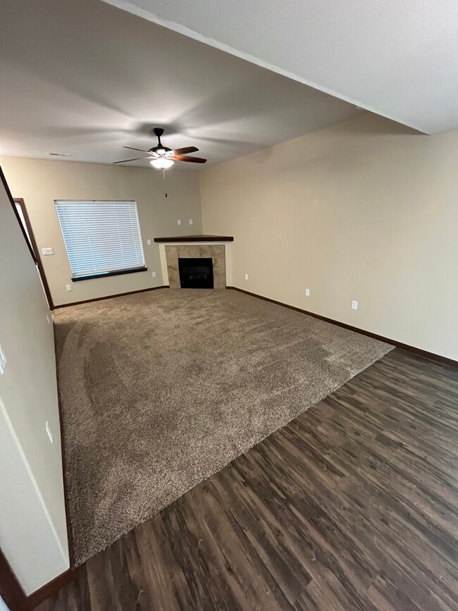 55 Jaro Wy in North Liberty, IA - Building Photo - Building Photo