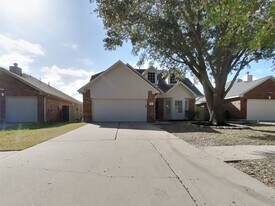 21207 Woodland Green Dr in Katy, TX - Building Photo