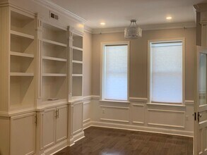 125 W Sharpnack St in Philadelphia, PA - Building Photo - Building Photo