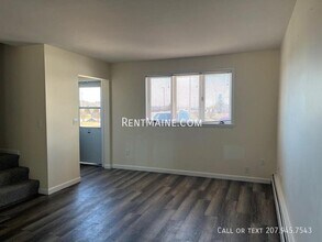 15 Burleigh Rd in Bangor, ME - Building Photo - Building Photo