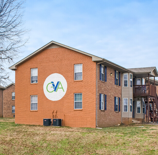 Blue Grass Meadows in Clarksville, TN - Foto de edificio - Building Photo