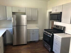 2811 Charles St in Omaha, NE - Building Photo - Building Photo