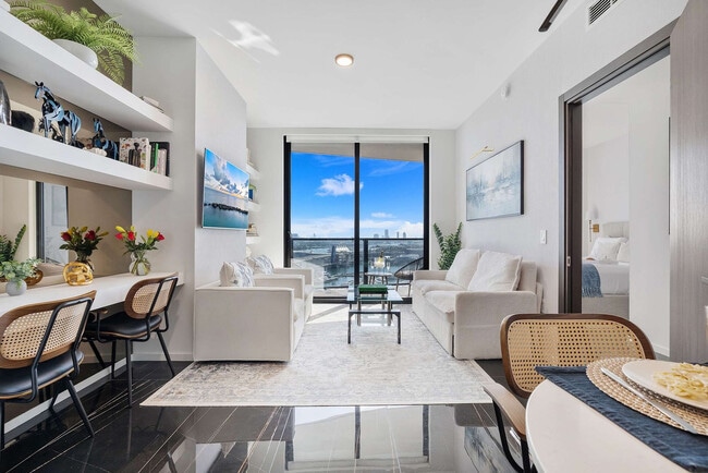 398 NE 5th St, Unit SI ID1243873P in Miami, FL - Foto de edificio - Building Photo