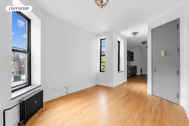 252 Prospect Pl in Brooklyn, NY - Foto de edificio - Building Photo