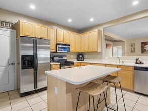 6186 S Wheaton Dr in Tucson, AZ - Foto de edificio - Building Photo