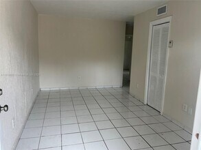 3314 NW 8th Ave in Miami, FL - Building Photo - Building Photo