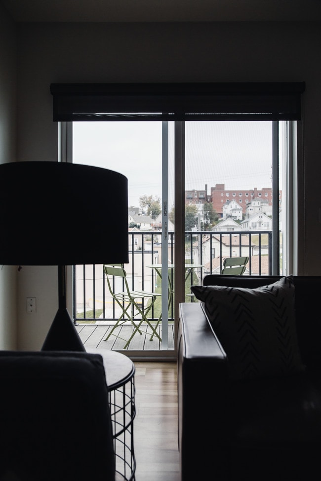 8 Street Apartments