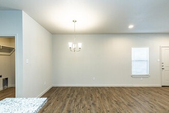 5501 121st St in Lubbock, TX - Building Photo - Building Photo