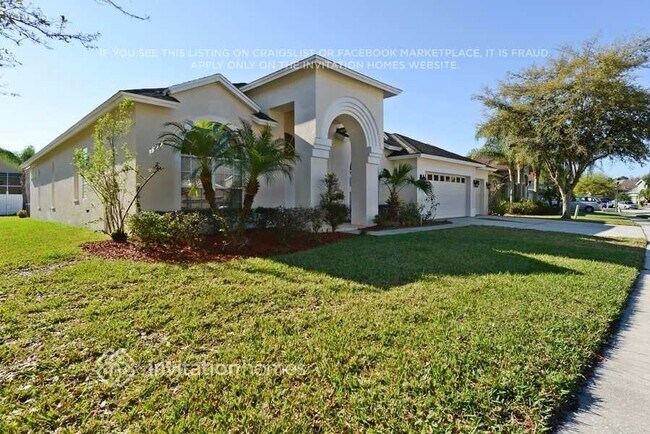 18421 Eastwyck Dr in Tampa, FL - Building Photo - Building Photo