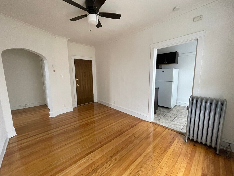 6345 N Magnolia Ave in Chicago, IL - Building Photo