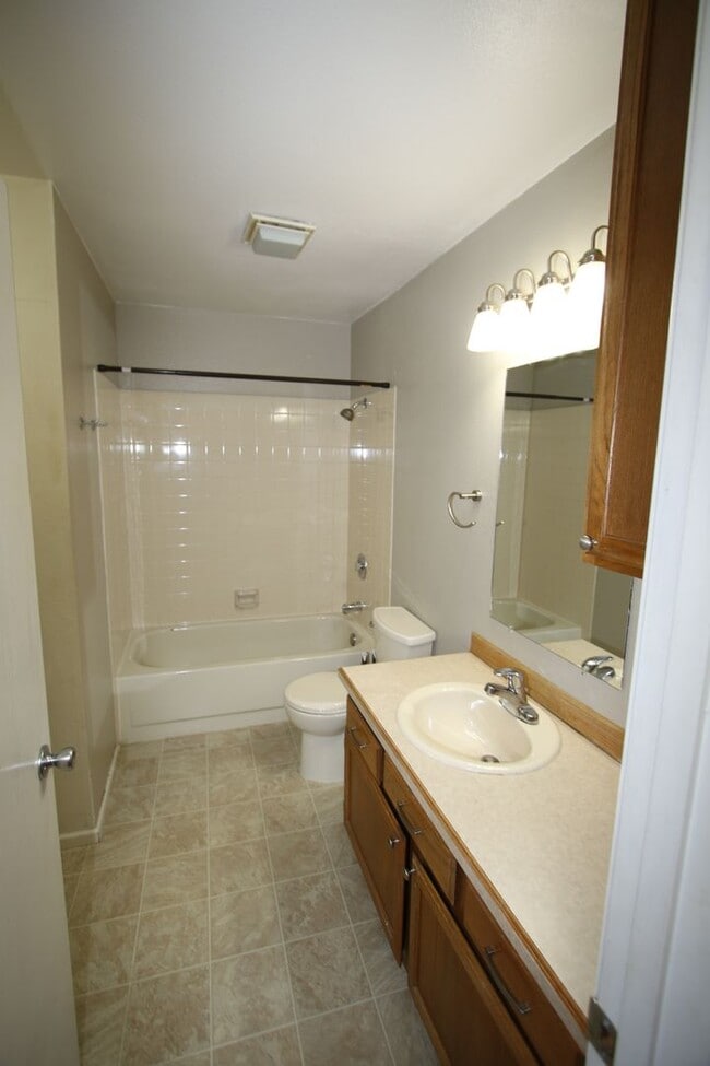 2430 Sentry Dr in Anchorage, AK - Building Photo - Building Photo