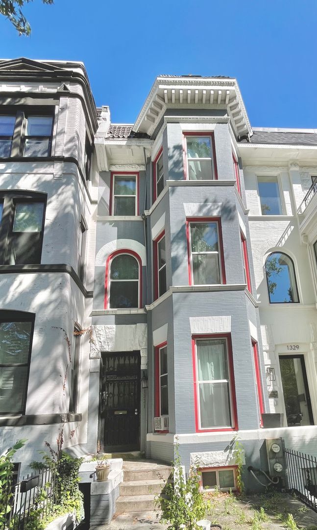 1331 Irving St NW