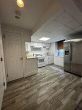 250 Broad Ave in Leonia, NJ - Building Photo - Building Photo