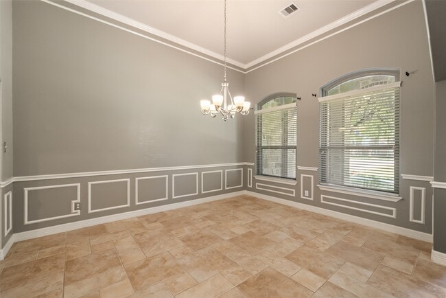 property at 1019 Monarch Oak Dr