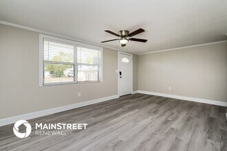 12906 Kings Manor Ave in Hudson, FL - Building Photo - Building Photo