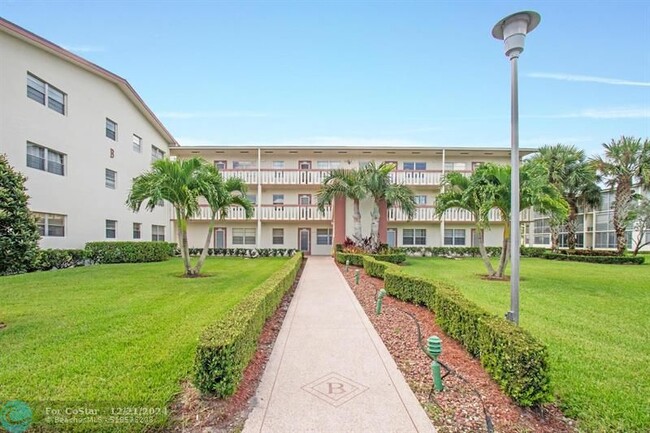 72 Preston B in Boca Raton, FL - Building Photo - Building Photo