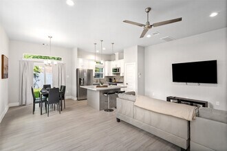 6720 Lozier St in Houston, TX - Building Photo - Building Photo