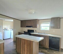 195 Rd 5255 in Cleveland, TX - Building Photo - Building Photo