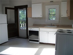 418 W North St in Butler, PA - Building Photo - Interior Photo