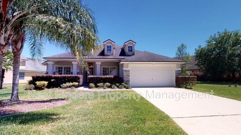 881 W American Eagle Dr in St. Augustine, FL - Building Photo