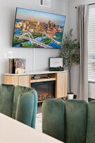 2 City Pl in Nashville, TN - Building Photo