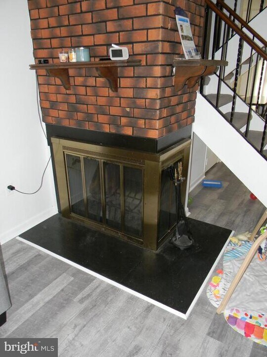 11319 Headlands Ct in Reston, VA - Building Photo