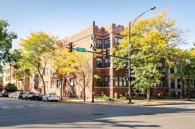 property at 3550 N Racine Ave