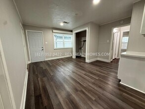 1303 Des Jardines St in Houston, TX - Building Photo - Building Photo