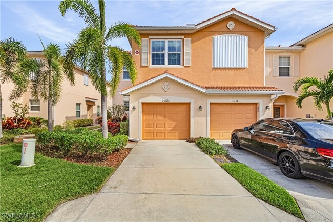 10186 Via Colomba Circle in Ft. Myers, FL - Building Photo - Building Photo