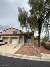 2608 Giant Redwood Ave