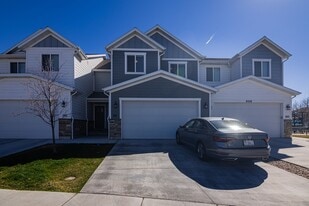 4056 S 2800 W in Roy, UT - Building Photo