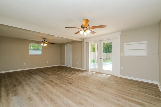 7113 63rd St N in Pinellas Park, FL - Building Photo - Building Photo