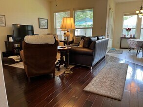 13117 Stoneleigh Terrace Dr in Houston, TX - Building Photo - Building Photo