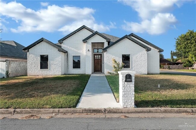 property at 4000 W Hackberry Ave