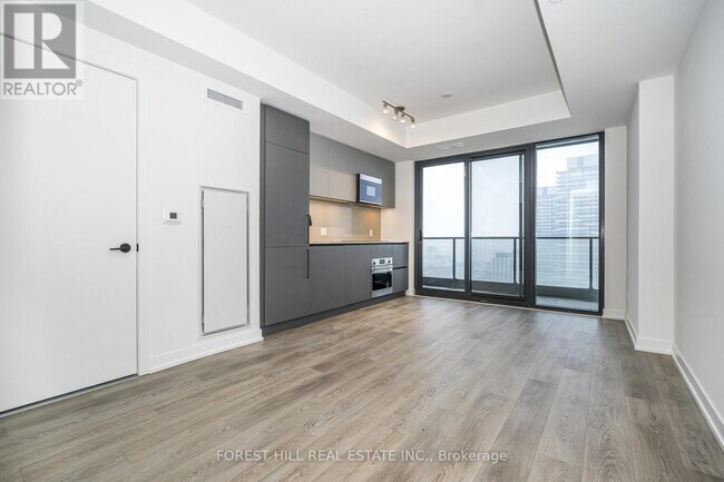 35 Parliament St in Toronto, ON - Building Photo - Building Photo