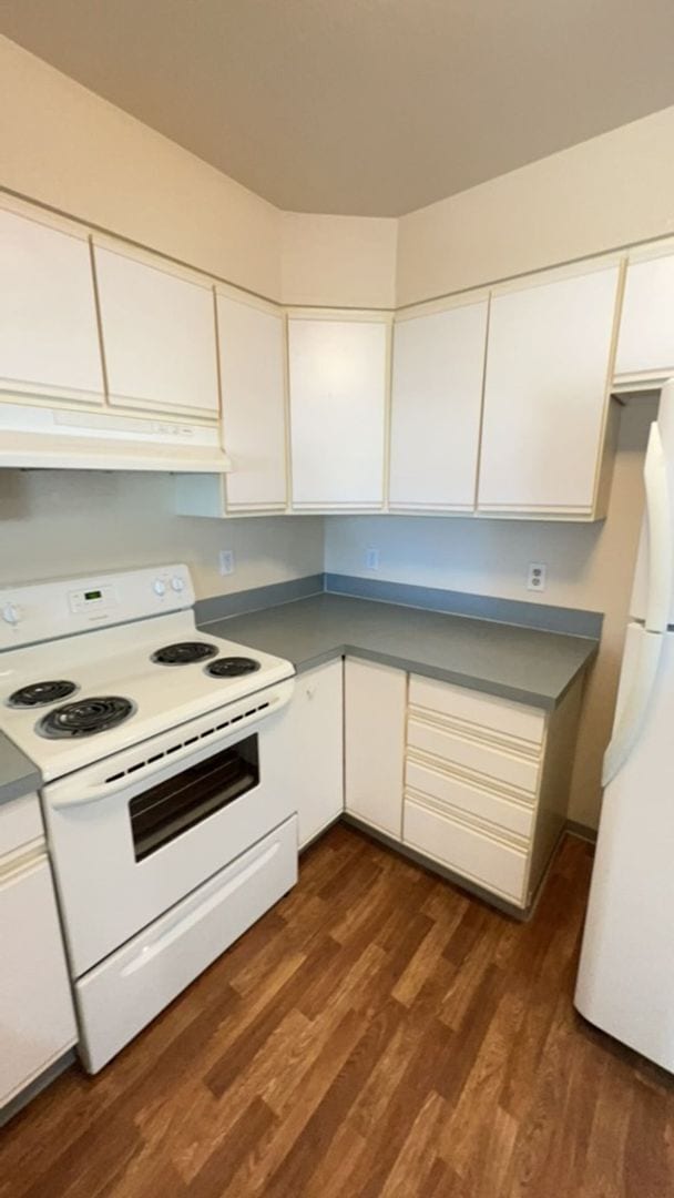 1055 Anderson Ave in Coos Bay, OR - Building Photo - Building Photo