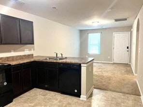 1319 Kirkman St in Greensboro, NC - Building Photo - Building Photo