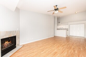 798 N Gary Ave in Carol Stream, IL - Building Photo - Building Photo