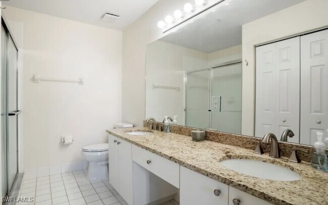 property at 6605 Huntington Lakes Cir