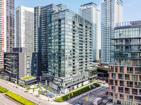 Newton Condos in Toronto, ON - Building Photo