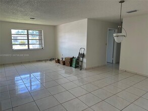 3100 SW 103rd Ct in Miami, FL - Building Photo - Building Photo