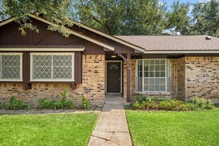 2526 Nightowl Trail in Spring, TX - Building Photo - Building Photo